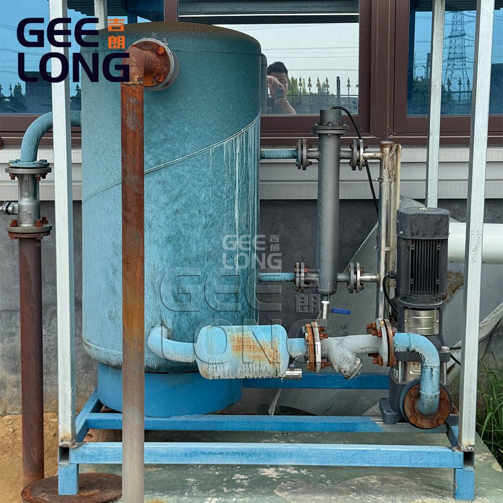 Steam water pump system